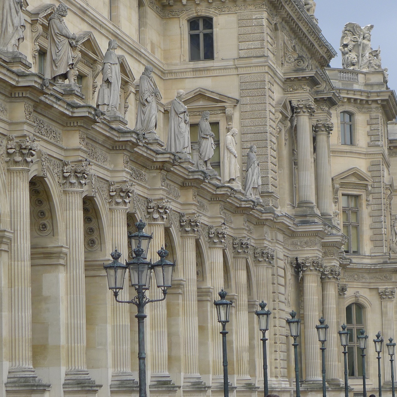 paris louvre palace free photo