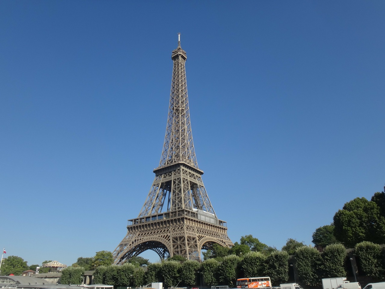 paris eiffel tower france free photo