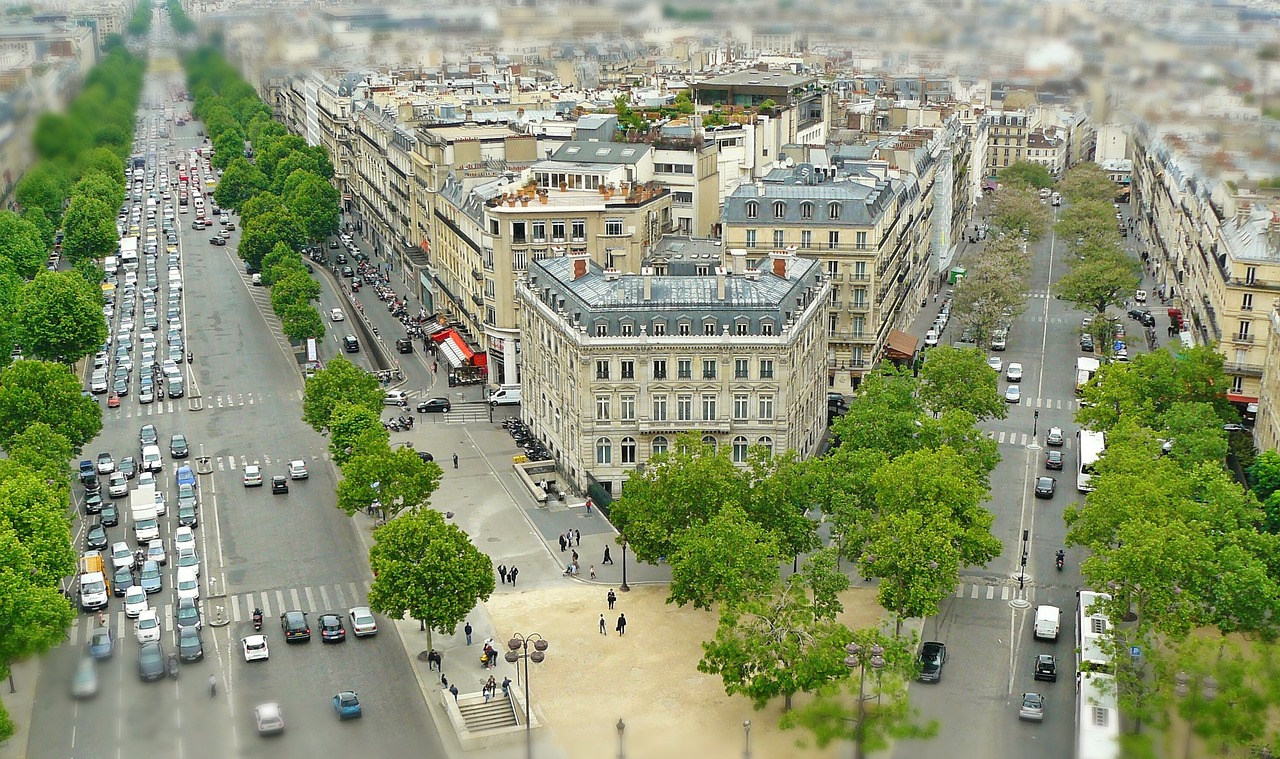 paris city view tilt shift free photo