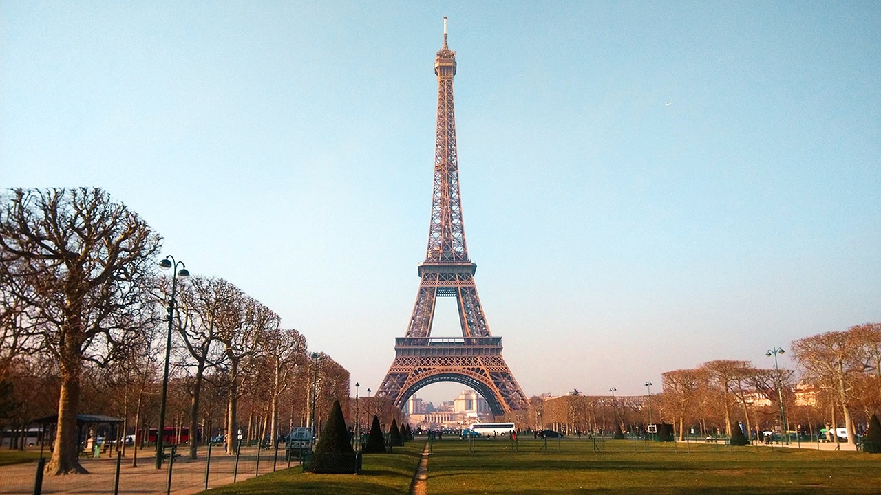 paris transmission tower building free photo