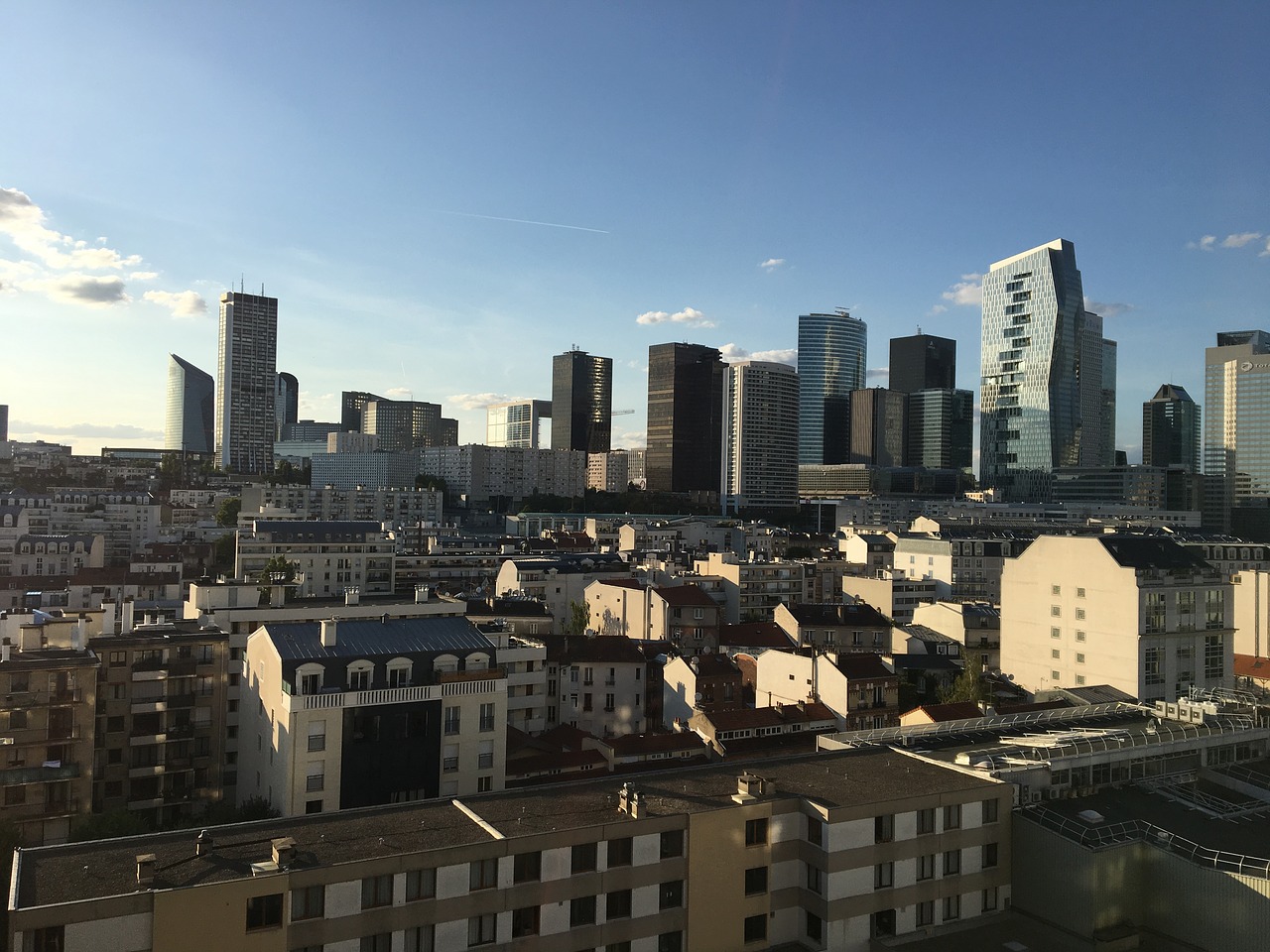 paris france la defence free photo