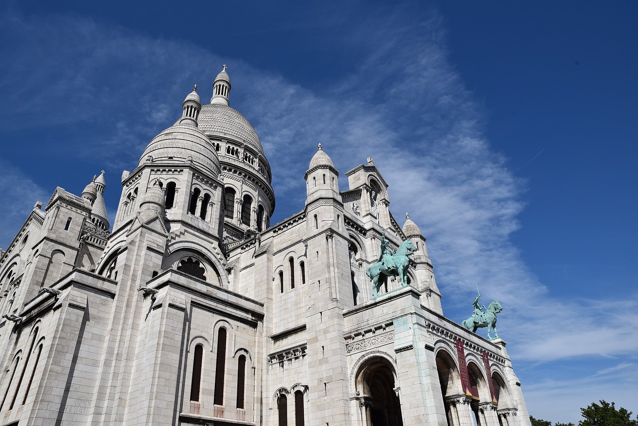 paris heritage church free photo