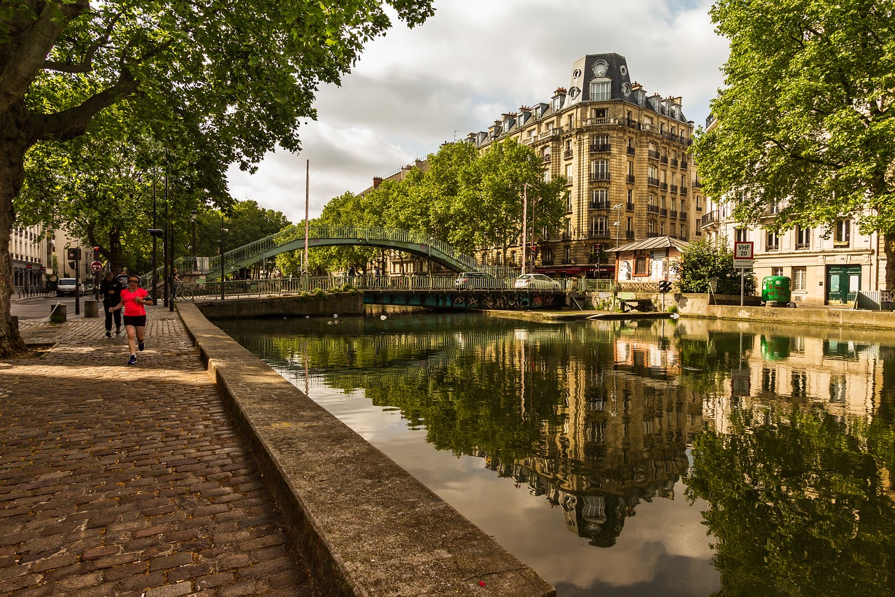 paris reflections water free photo