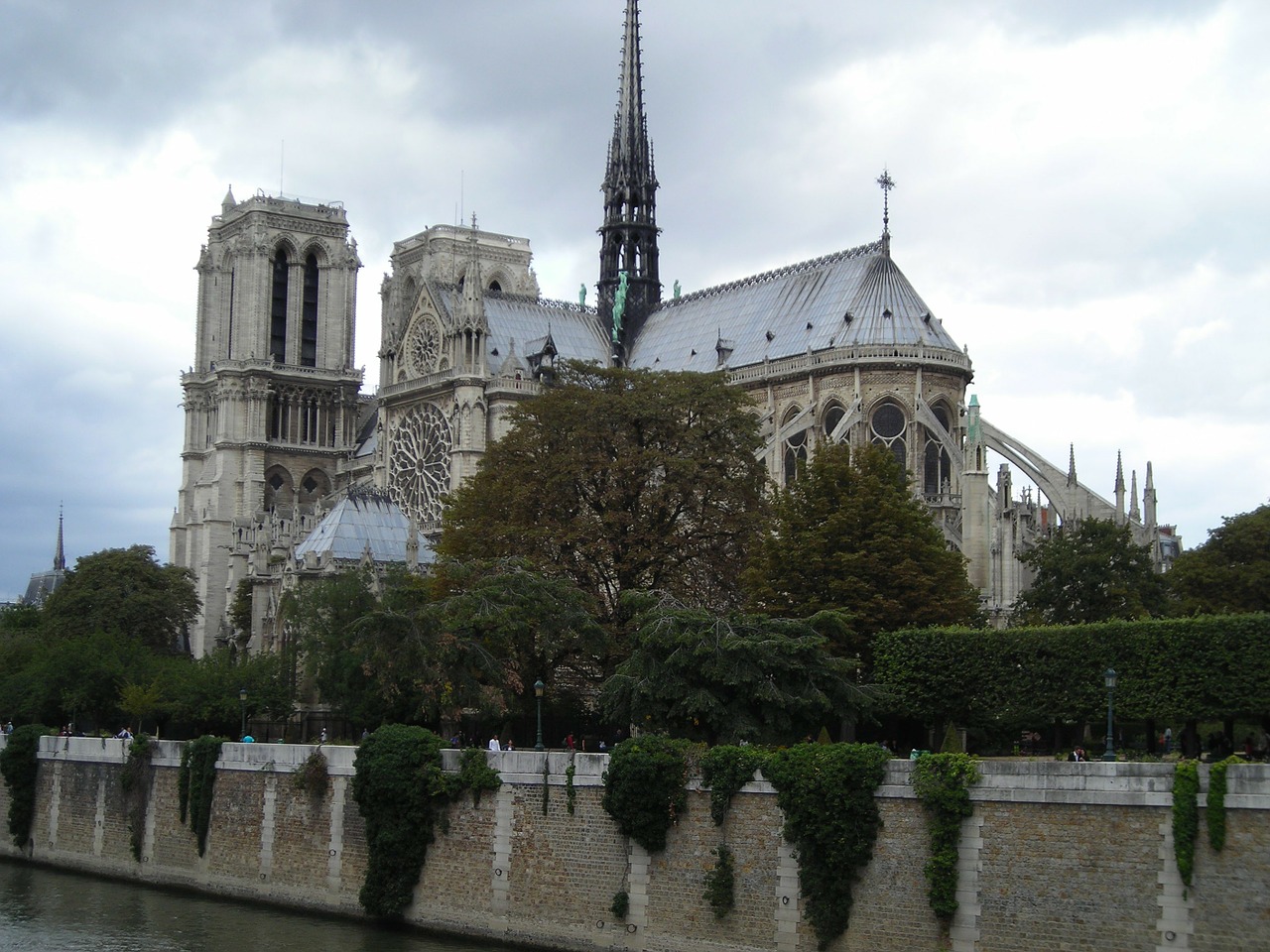 paris notre dame city free photo