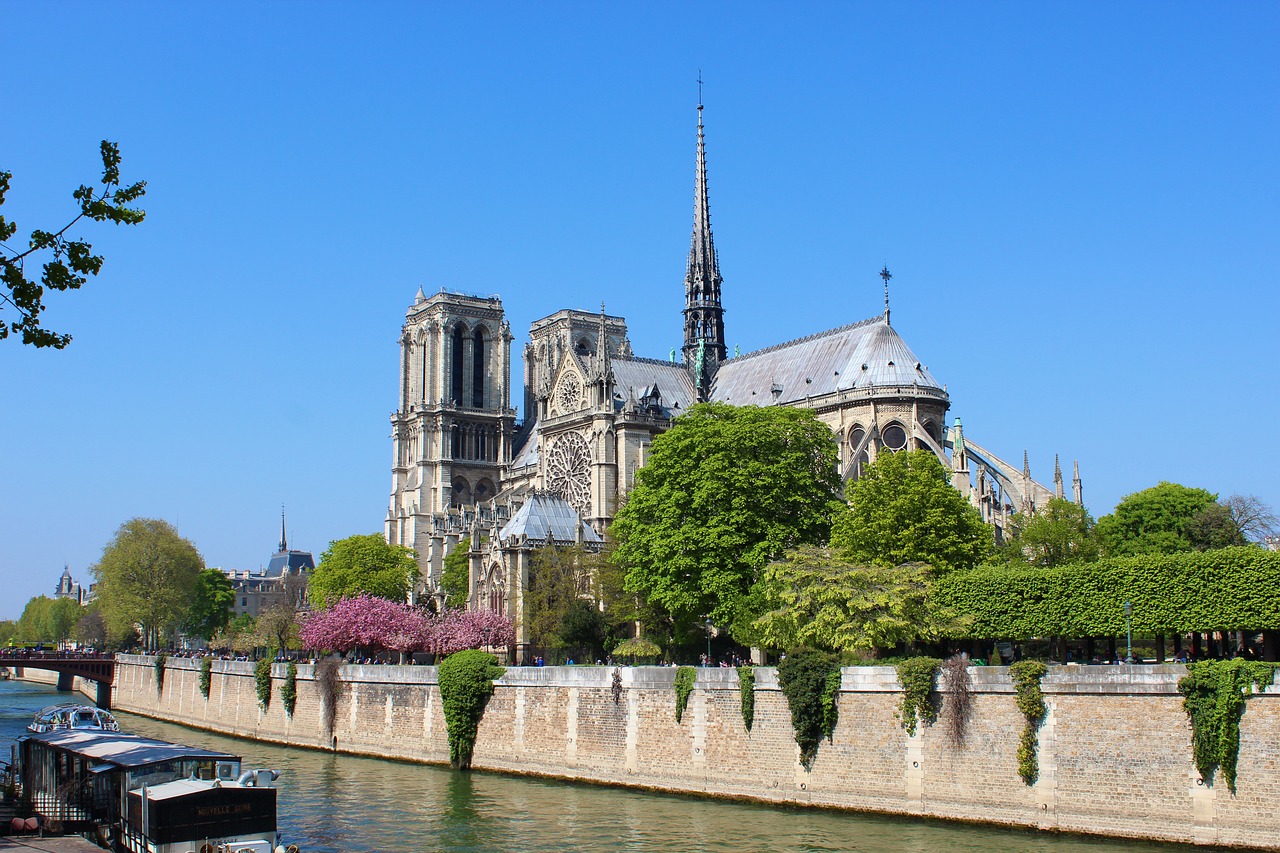 paris  france  notre-dame free photo