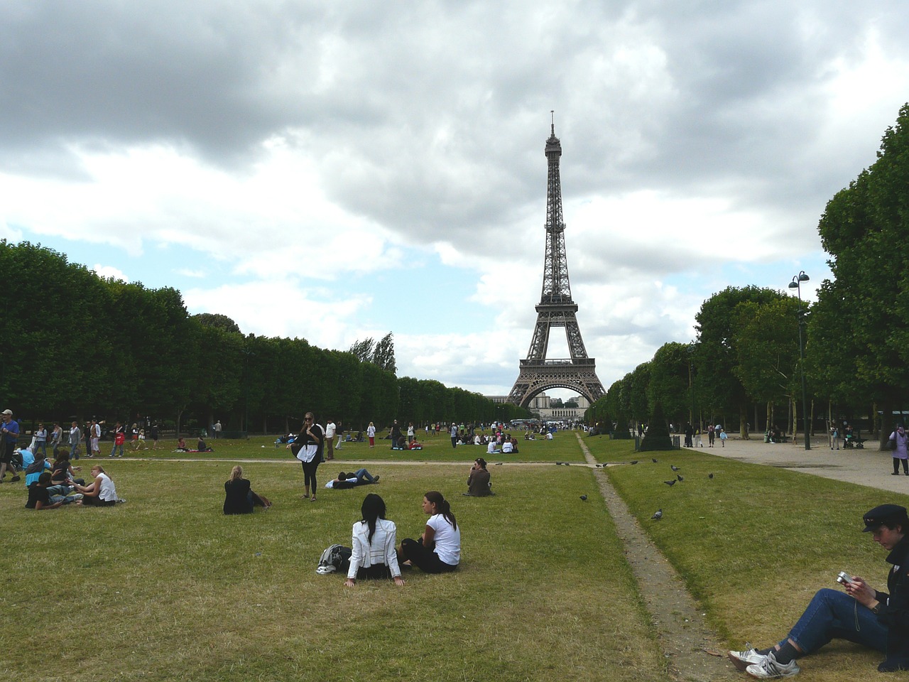 paris france eiffel tower free photo