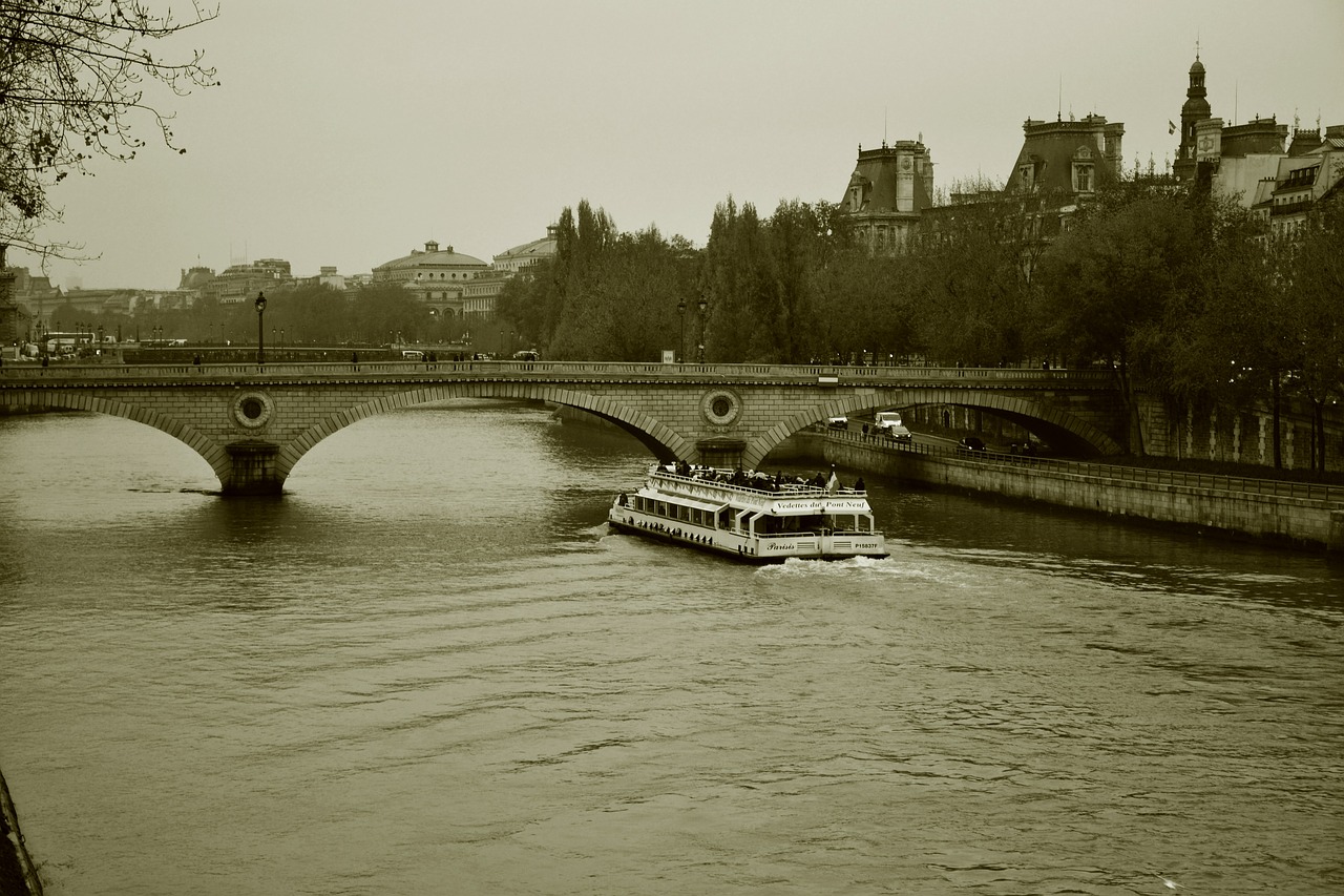 paris bridge architecture free photo