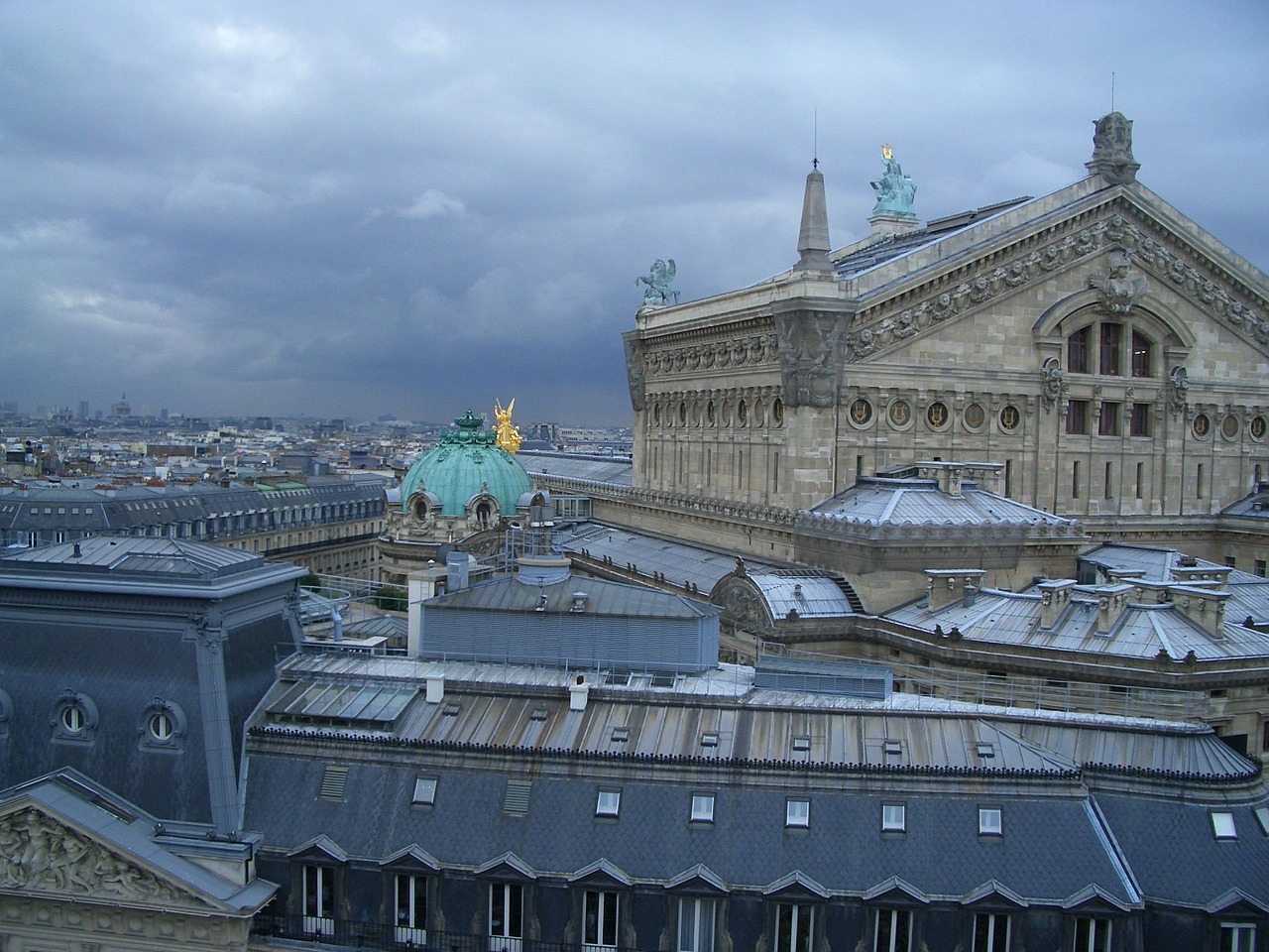 paris opera building free photo