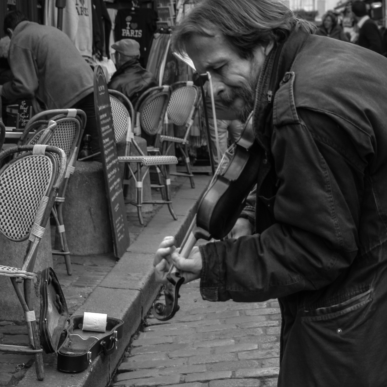 paris street street musician free photo
