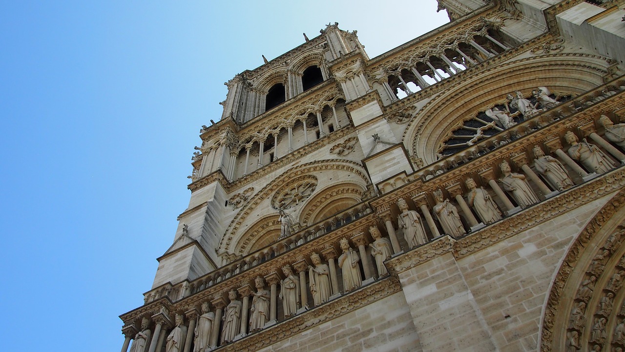 paris notre dame church free photo