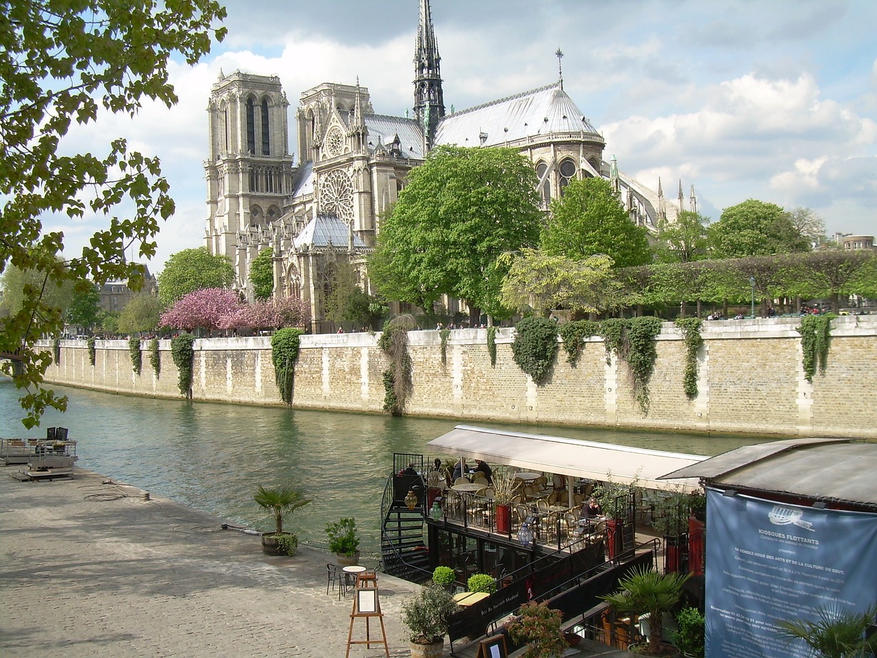 paris france notre dame free photo