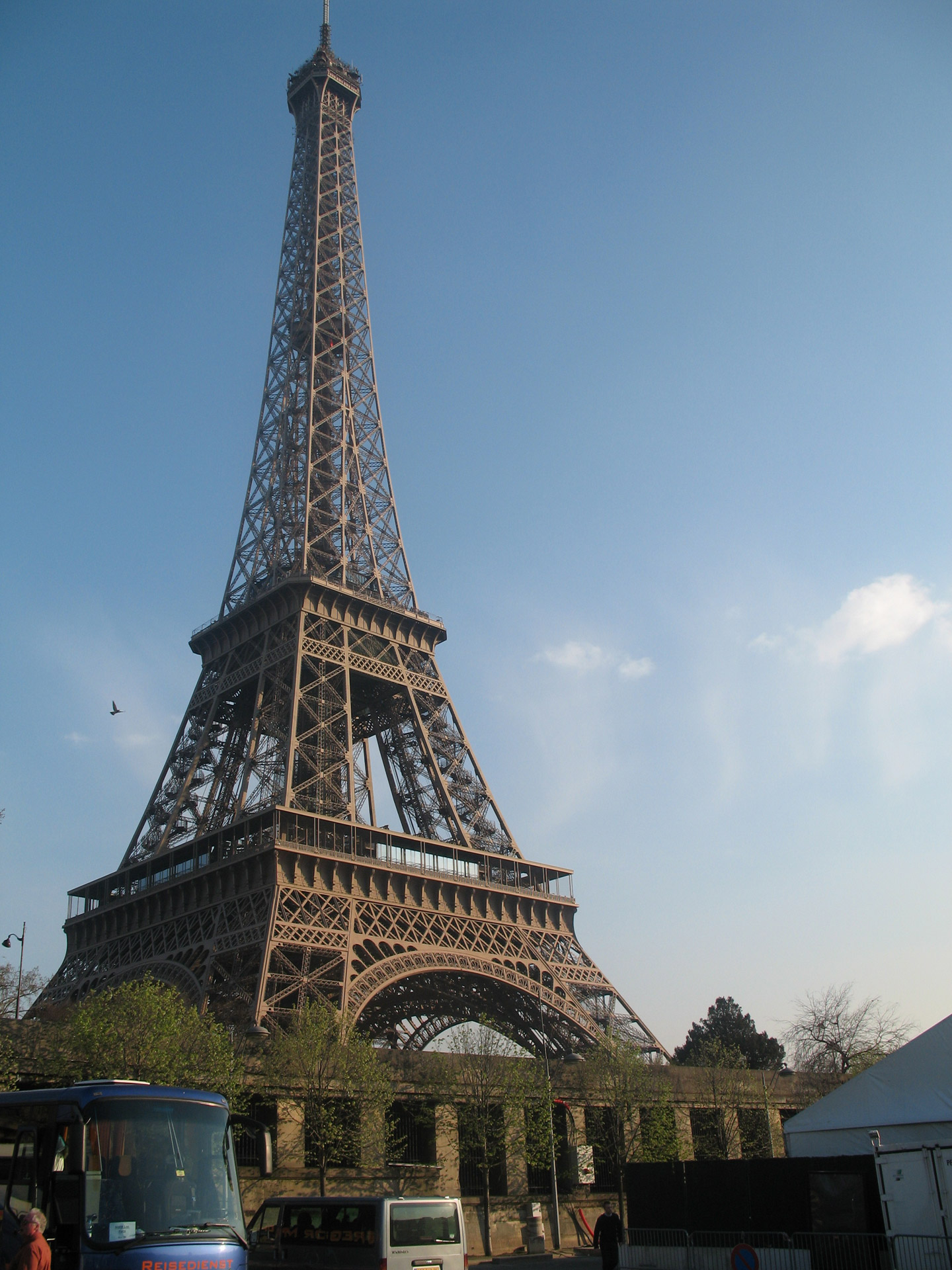 paris eiffel tower free photo