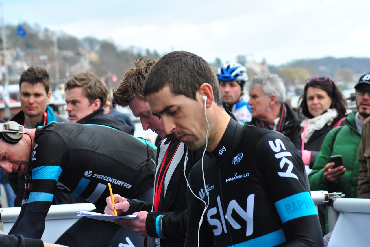 paris nice retract before the time-trial free photo