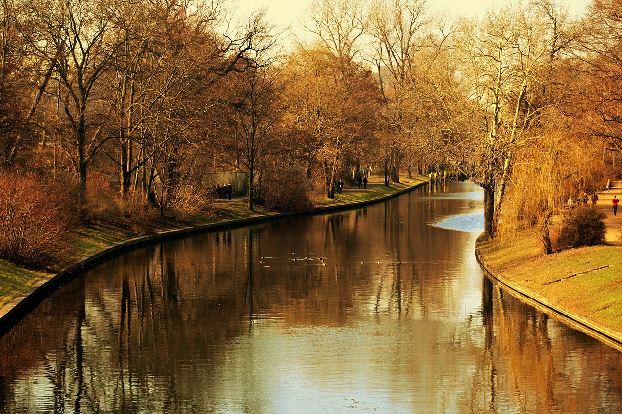 park river landscape free photo