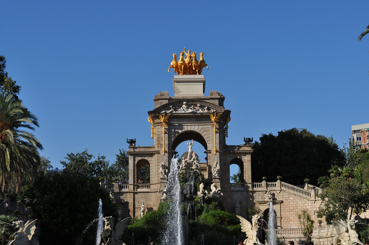 park barcelona citadel free photo