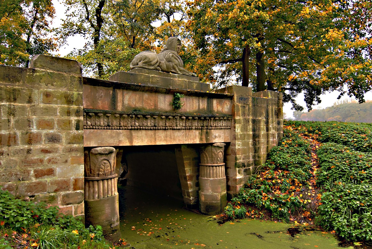 park the sphinx bridge free photo