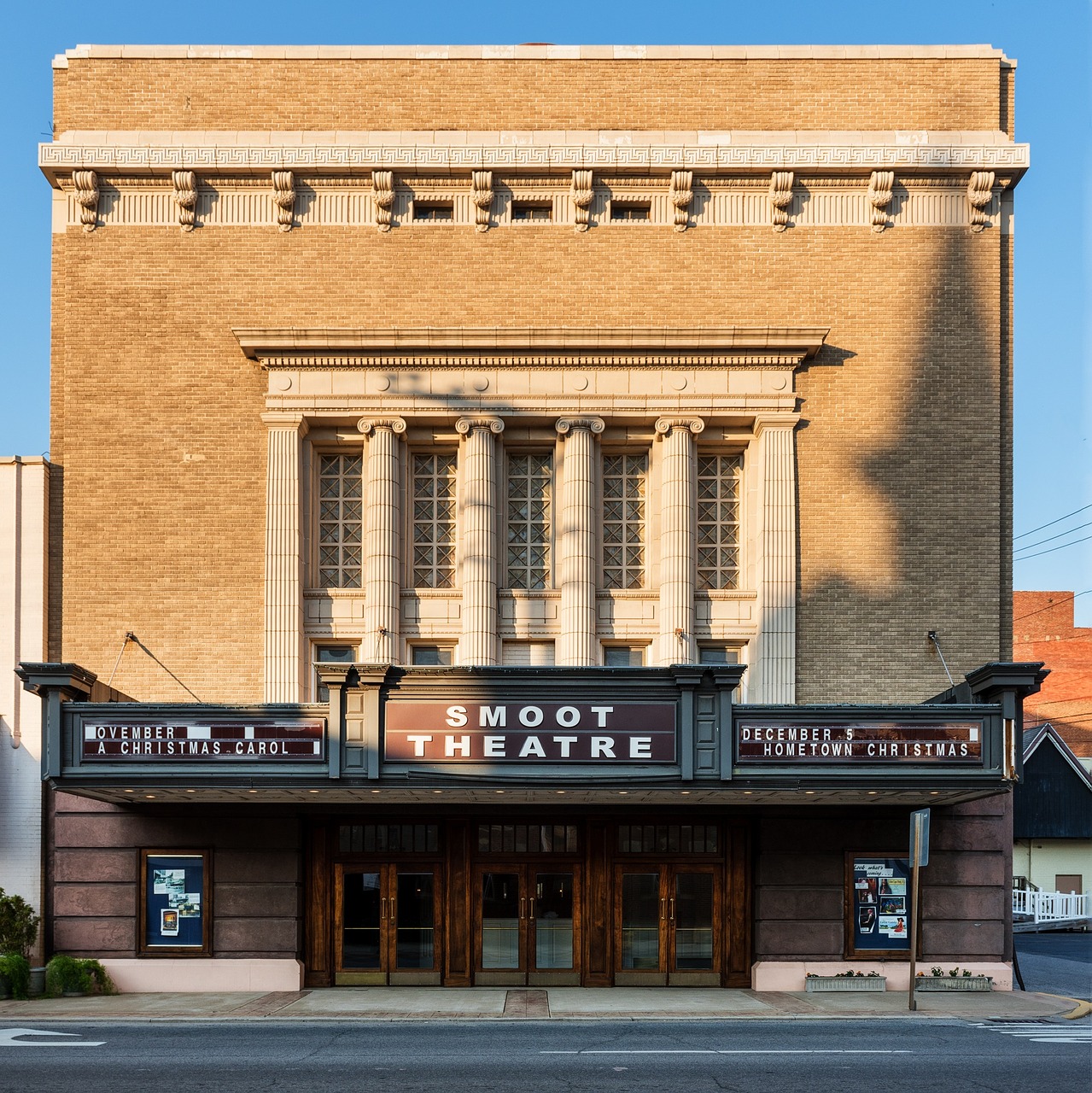 parkersburg west virginia smoot theatre free photo