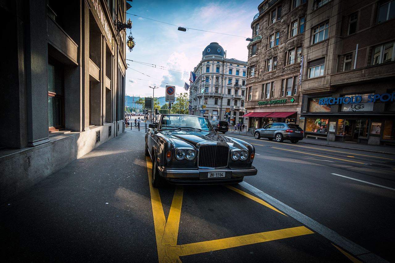 parking rolls royce zurich free photo