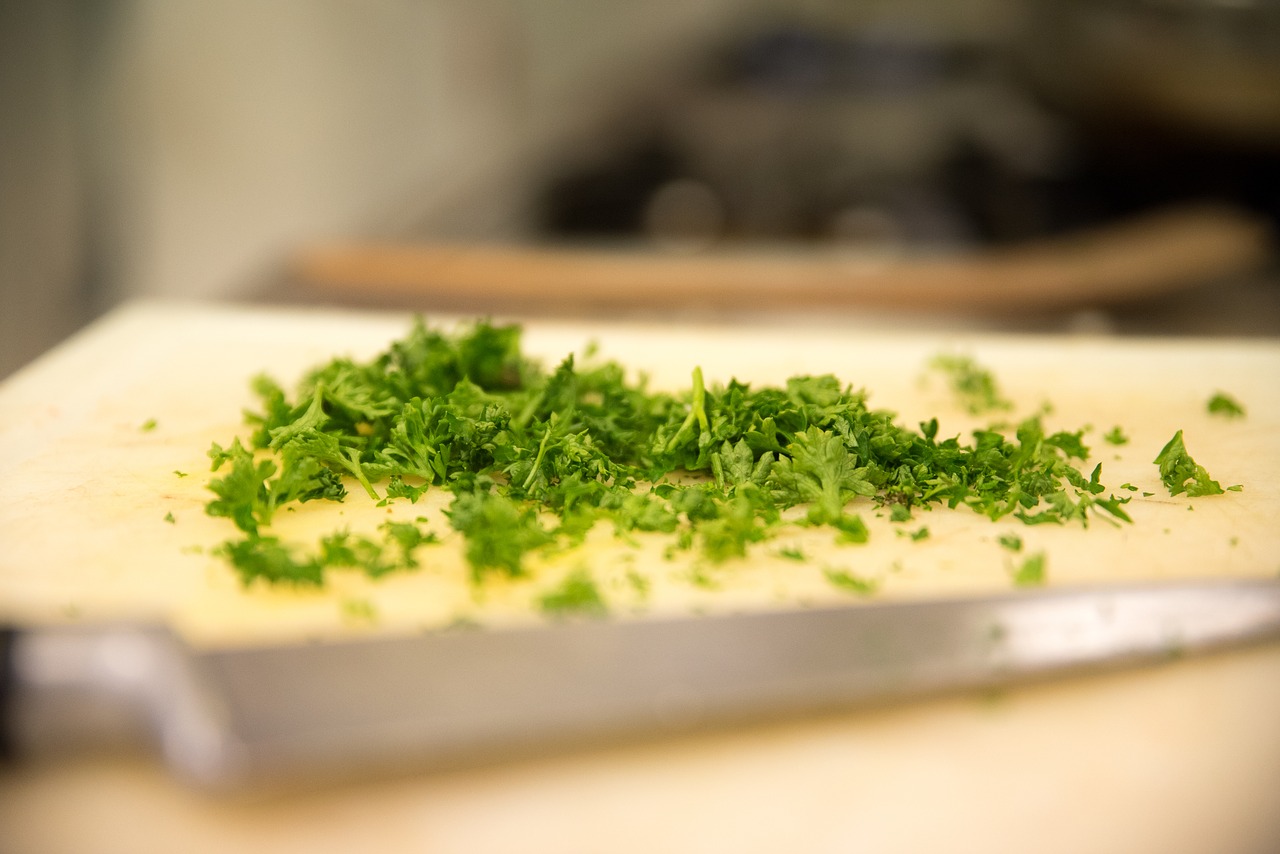 parsley knife kitchen free photo
