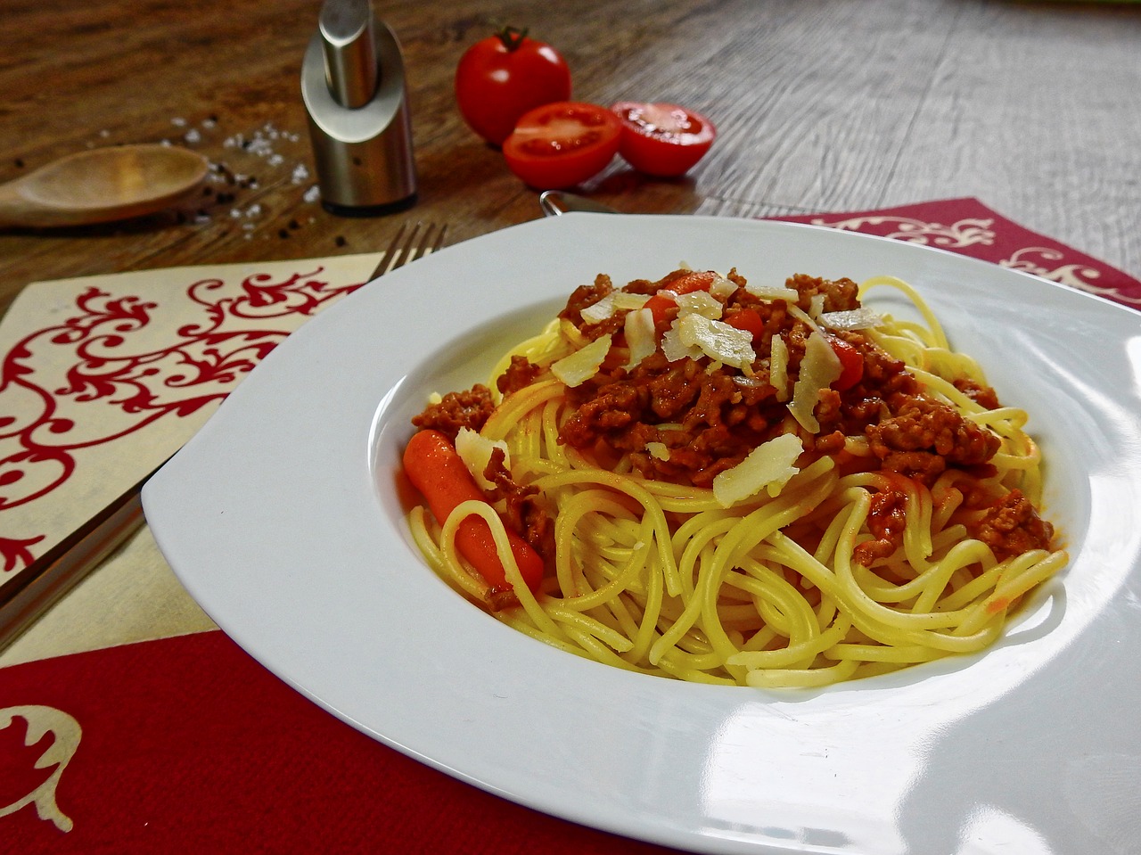 pasta noodles spagetti free photo