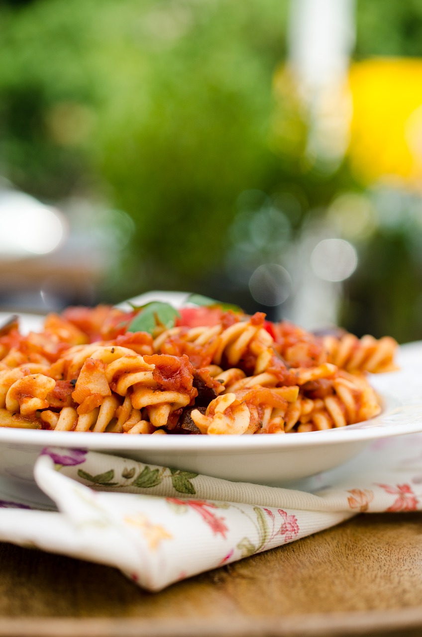 pasta tomato sauce italian pasta free photo