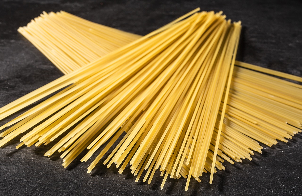 pasta  noodles  cook free photo