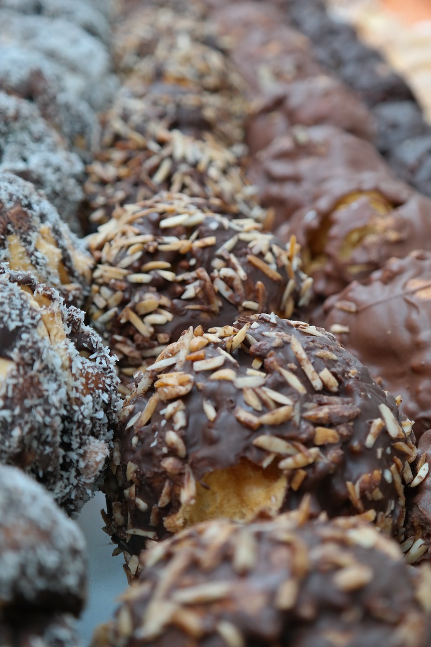 pastries sweetness snow bales free photo