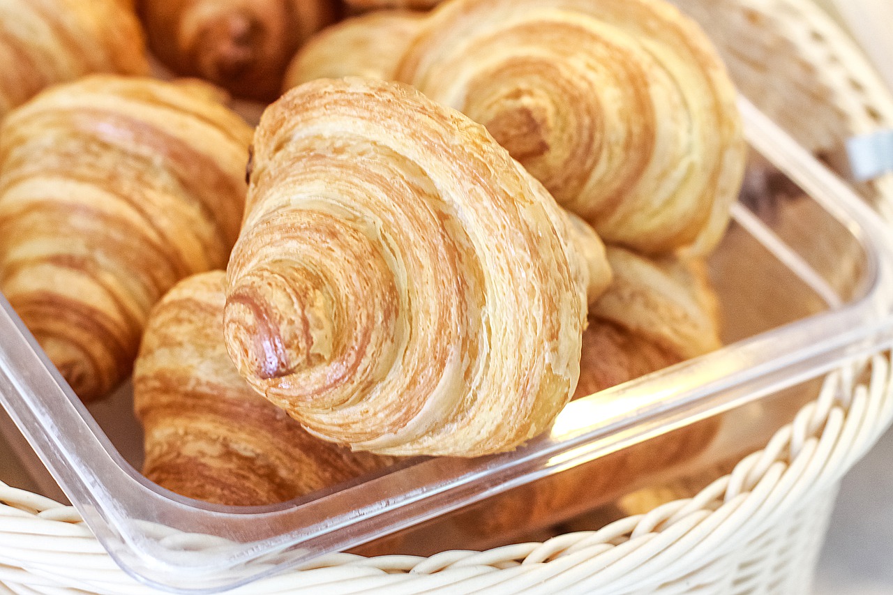 pastry  cake  bread free photo