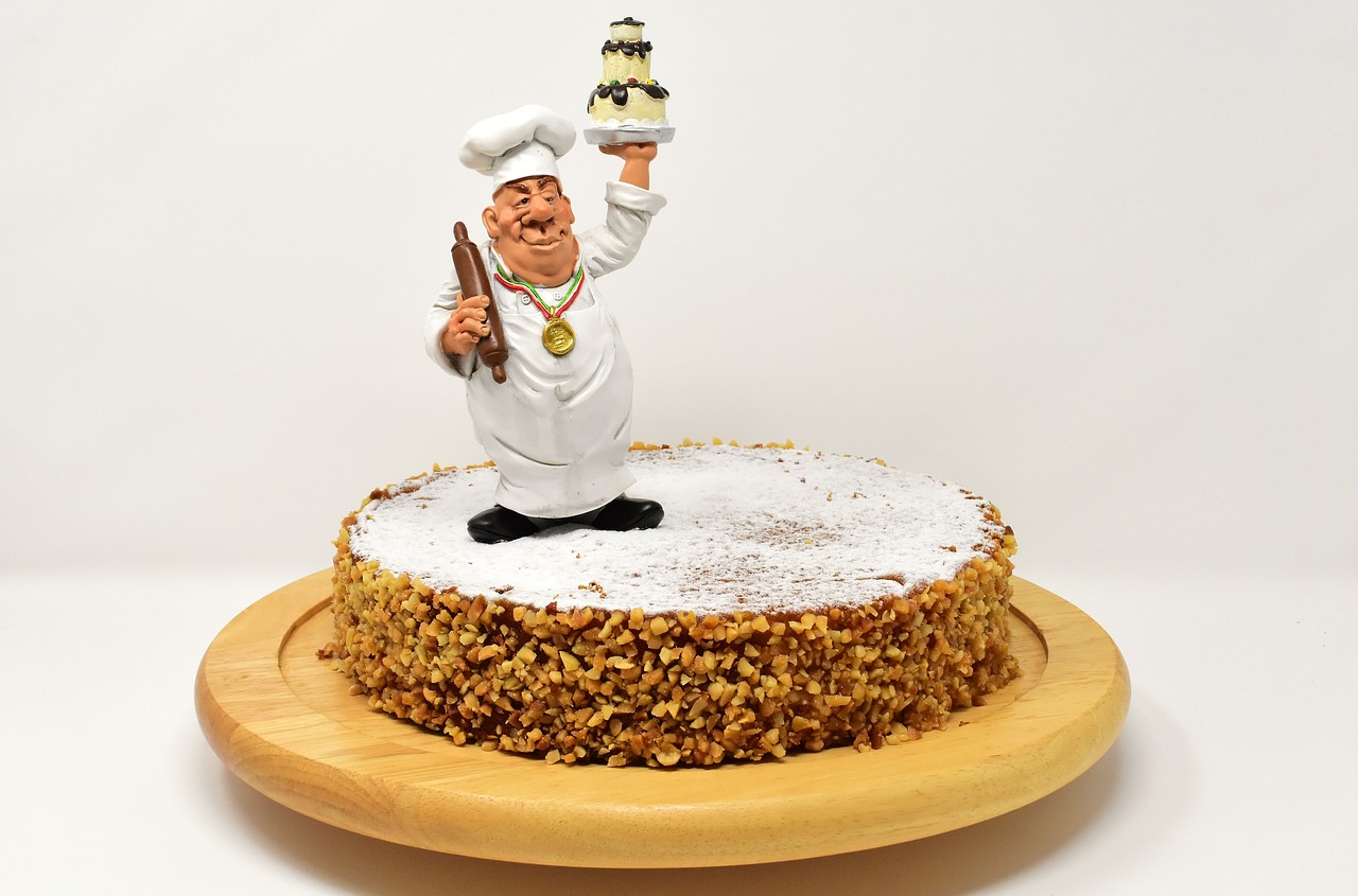 pastry chef  cake  carrot cake free photo