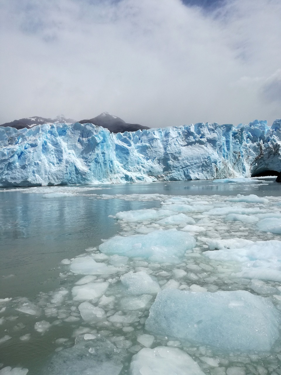 patagonia  argentine  glacier free photo