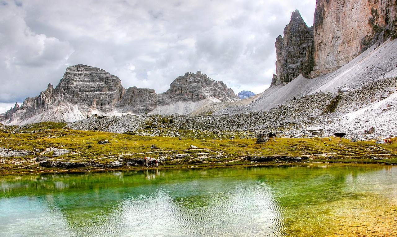 paternkofel dolomites mountains free photo