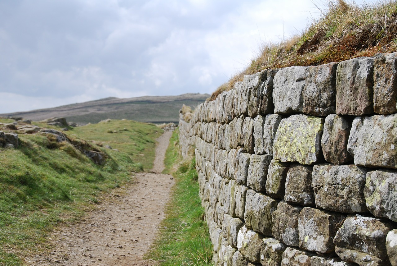 path wall stone free photo