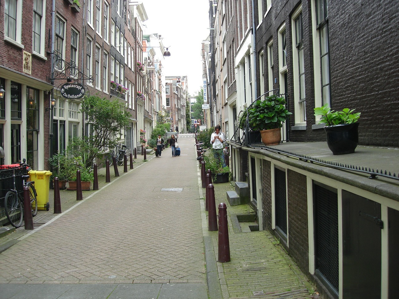 pavement alley amsterdam free photo