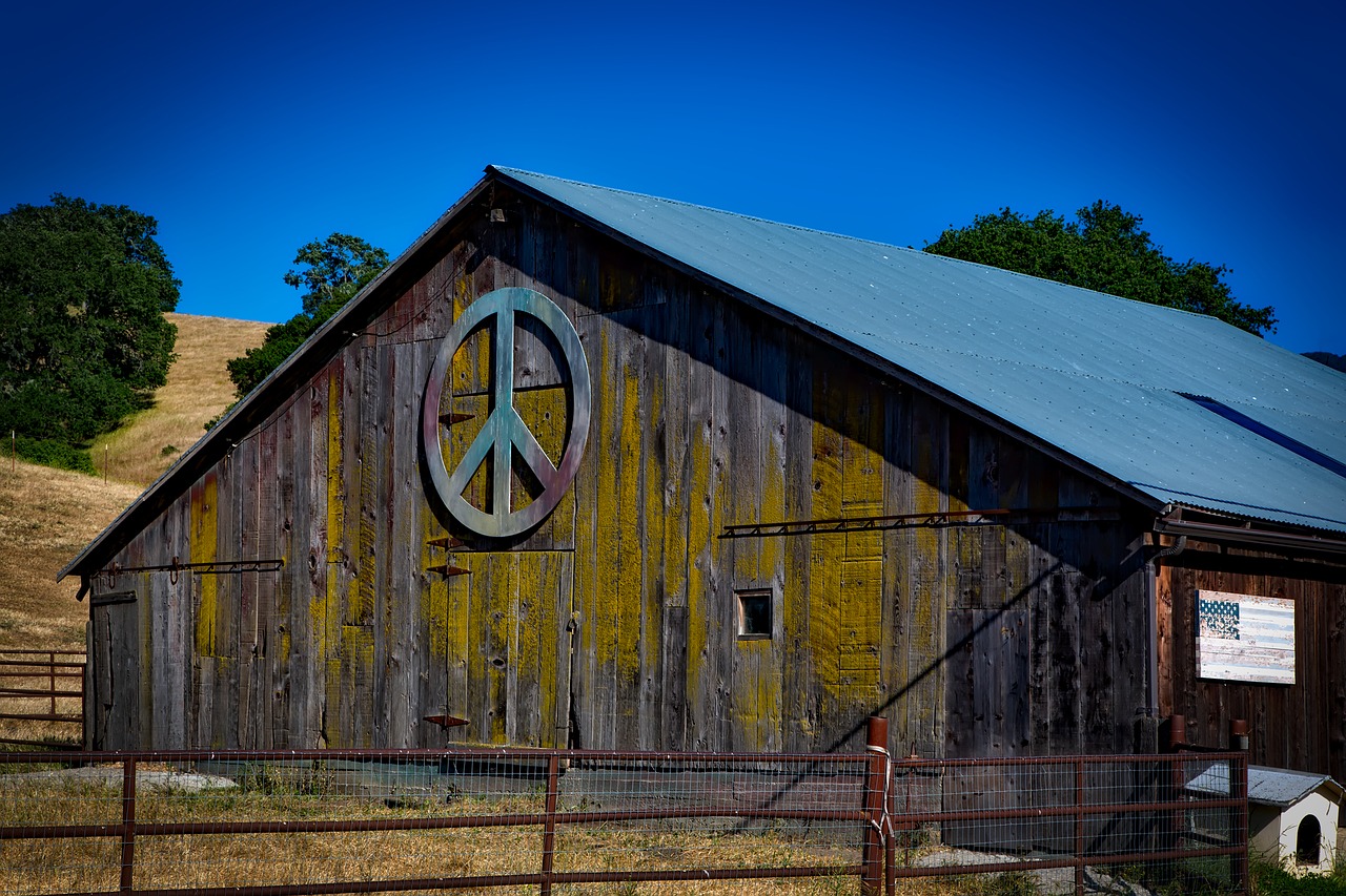 peace sign barn wooden free photo