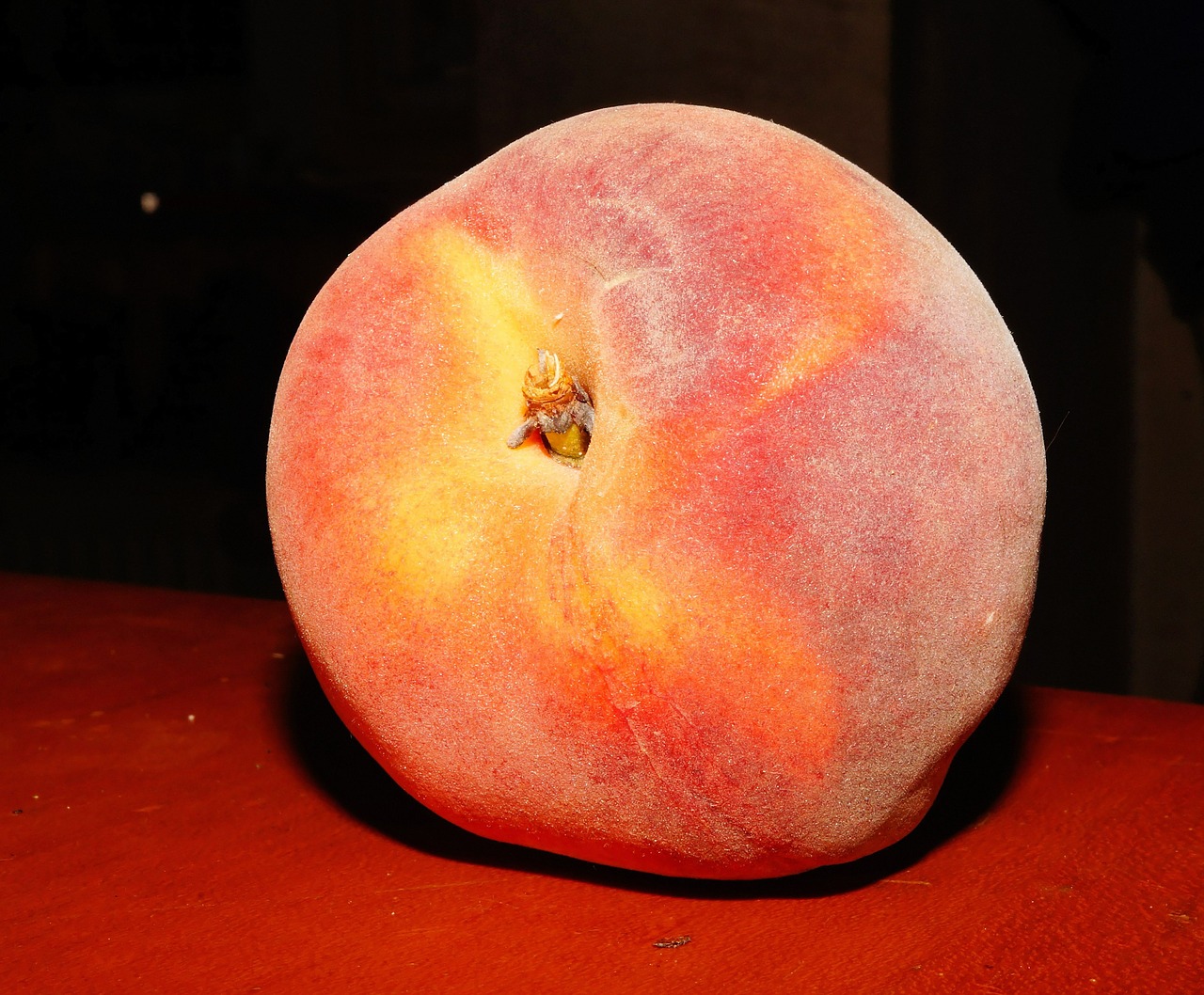 peach stone fruit furry free photo