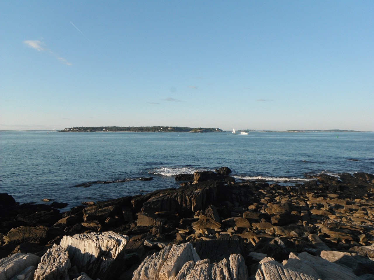 peaks island summer ocean free photo