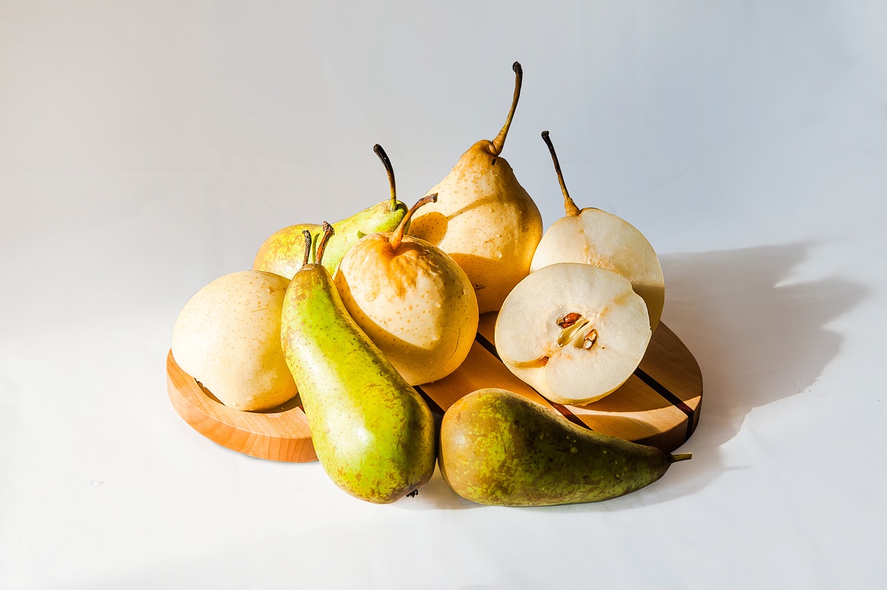pear  fruit  nutrition free photo