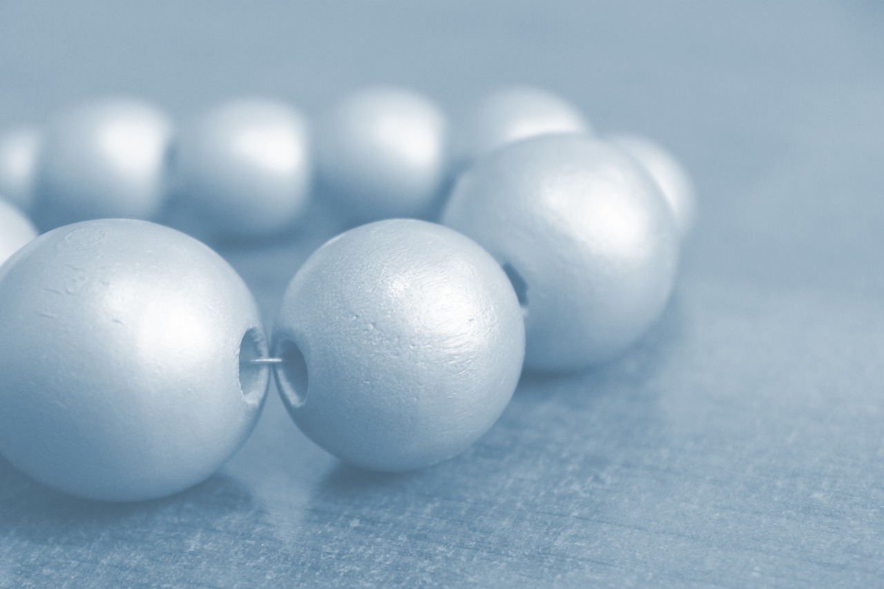 pearl beads background free photo