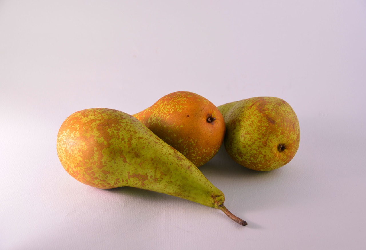 pears conference pears fruit free photo