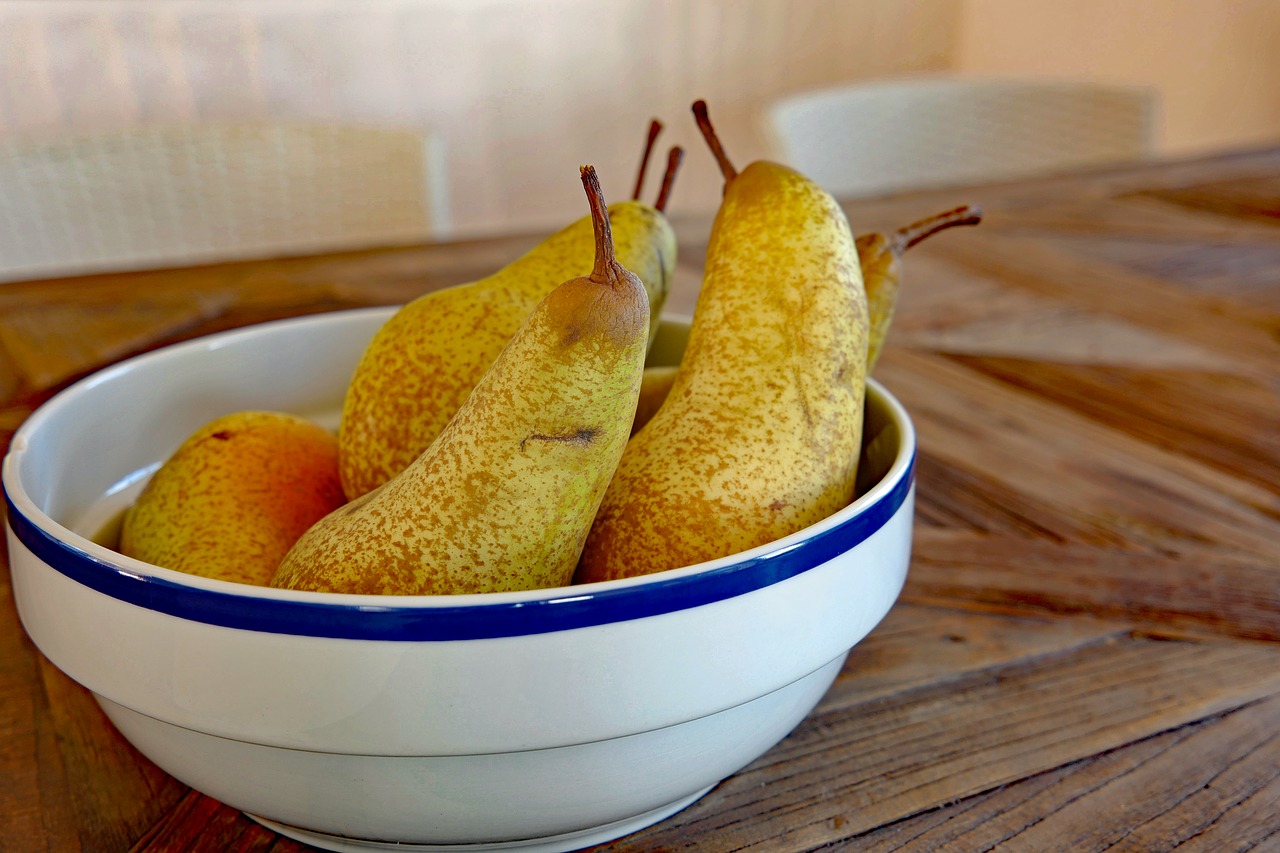 pears  pear  fruit free photo