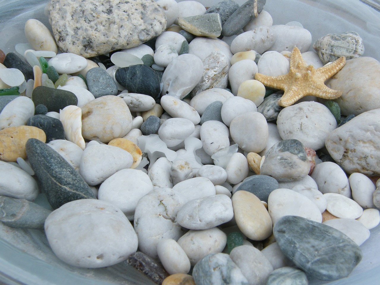 pebble stones zen free photo