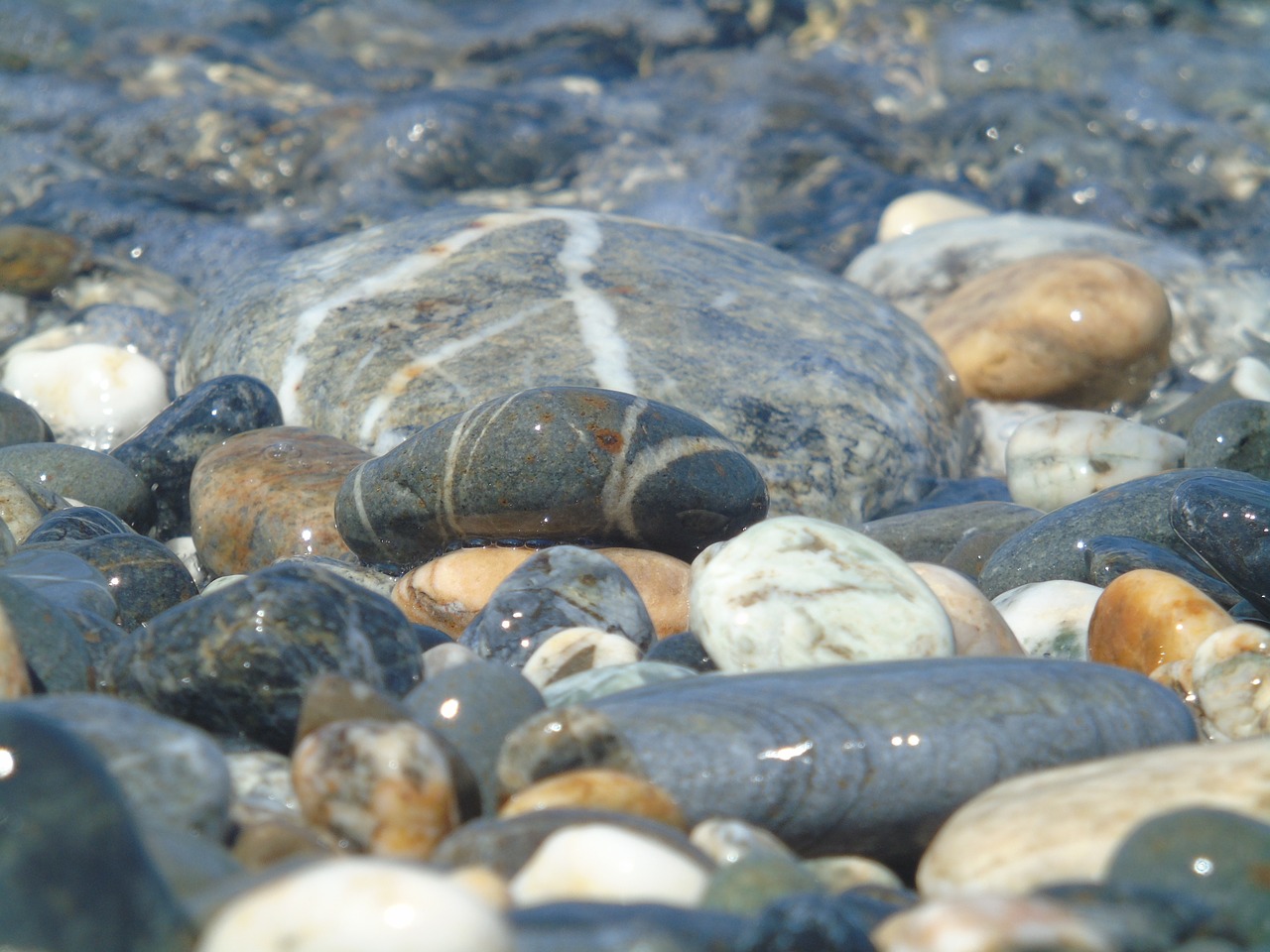 pebbles stones rocks free photo