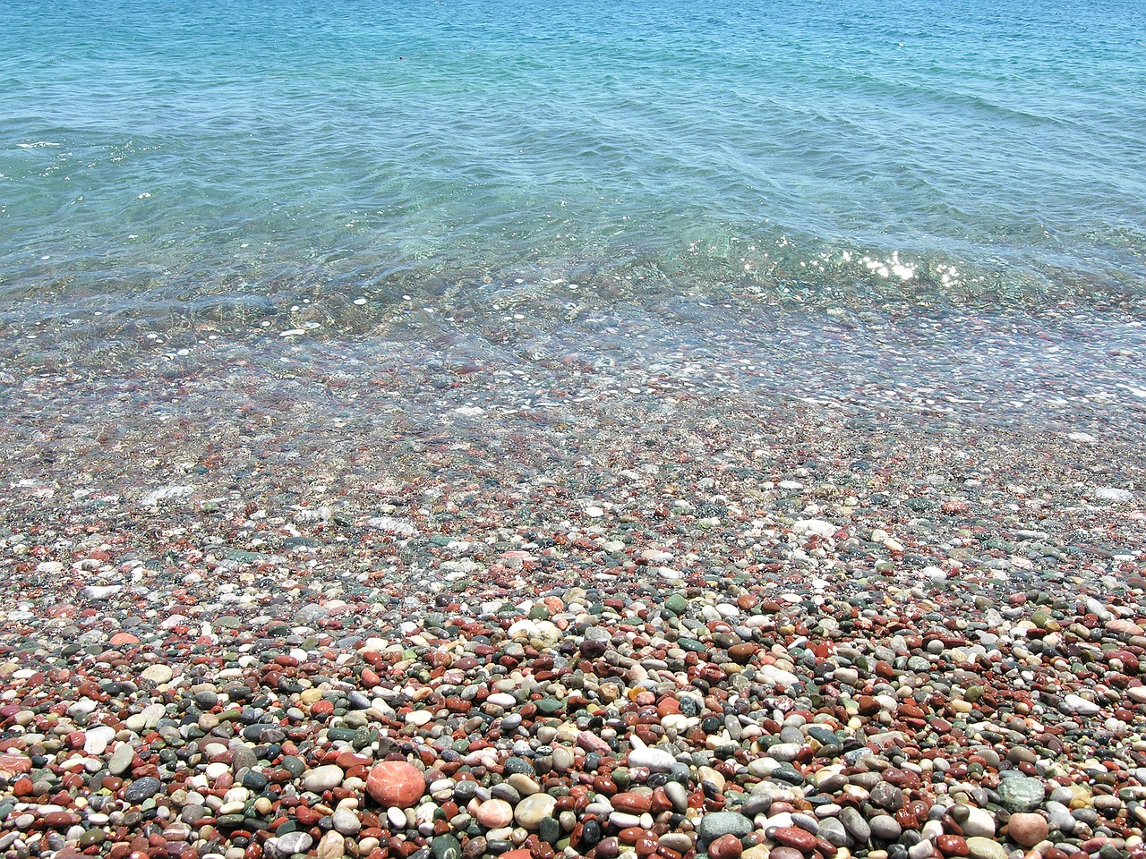 pebbles beach nature free photo