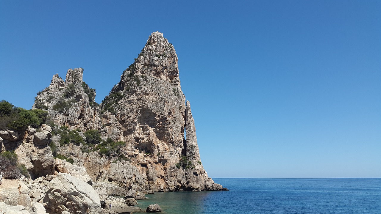 pedra longa mediterranean sardinia free photo