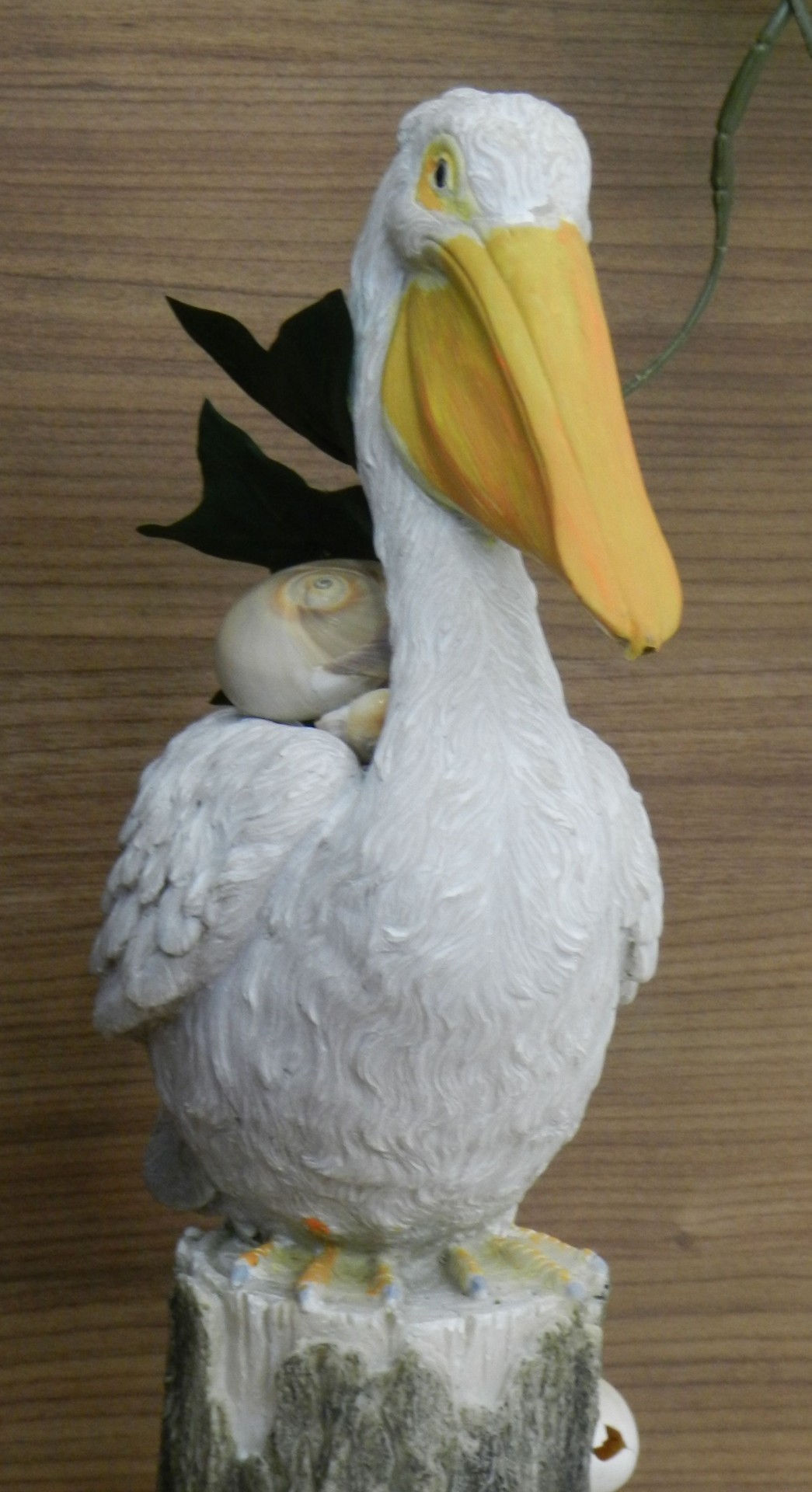 figurine pelican bird free photo