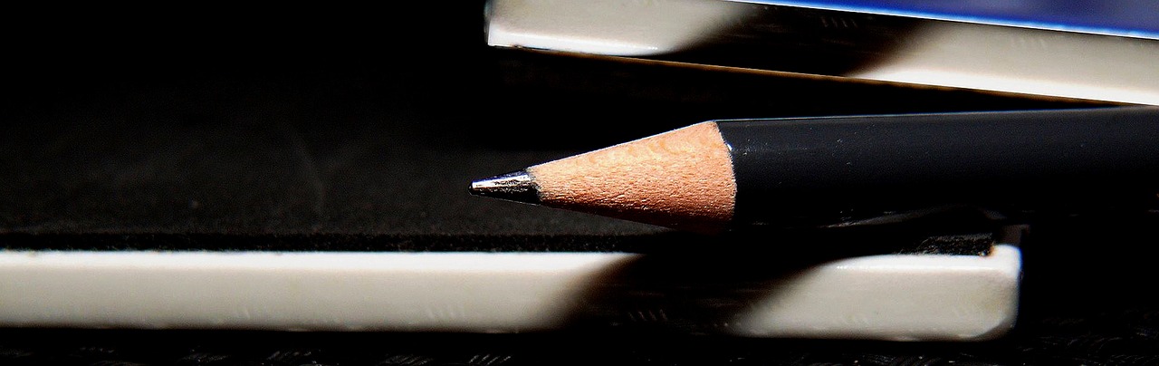 pen pencil graphite pencil free photo