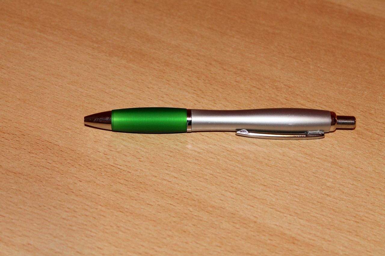 pen green silver free photo