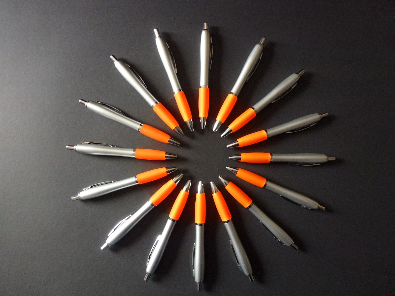 pen orange symmetry free photo