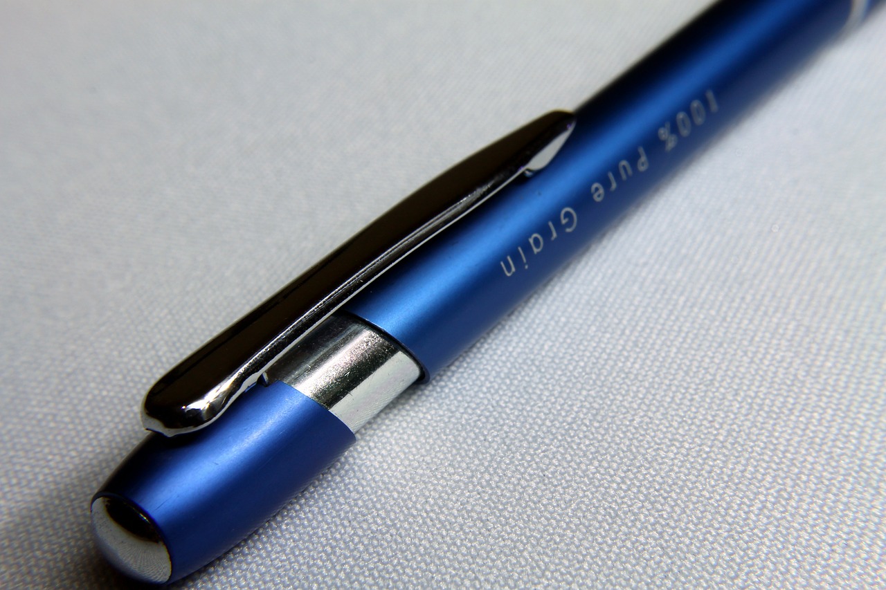 pen ballpoint pen blue pen free photo