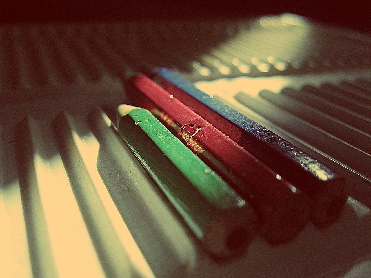 pencils colors colours free photo